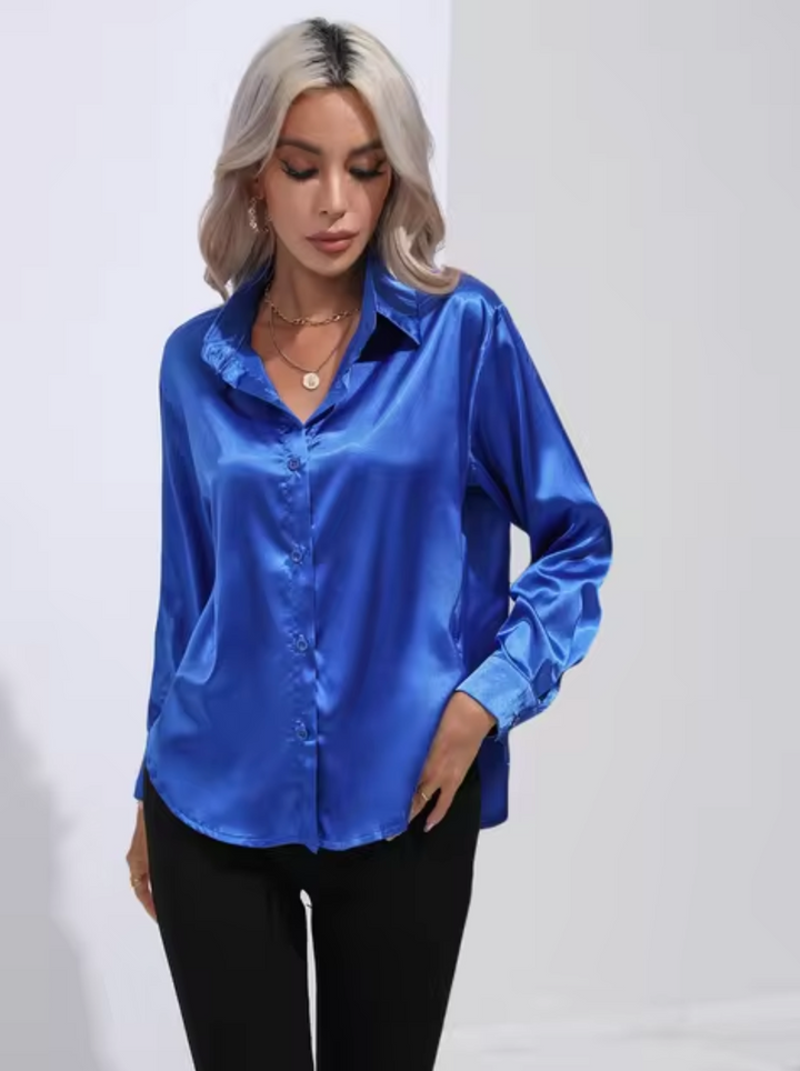 Blouse en satin à manches longues