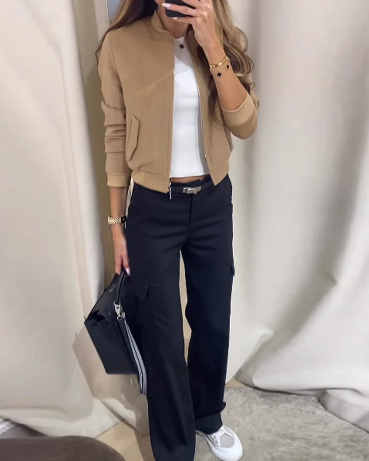 Ensemble deux pièces avec une dentelle simple