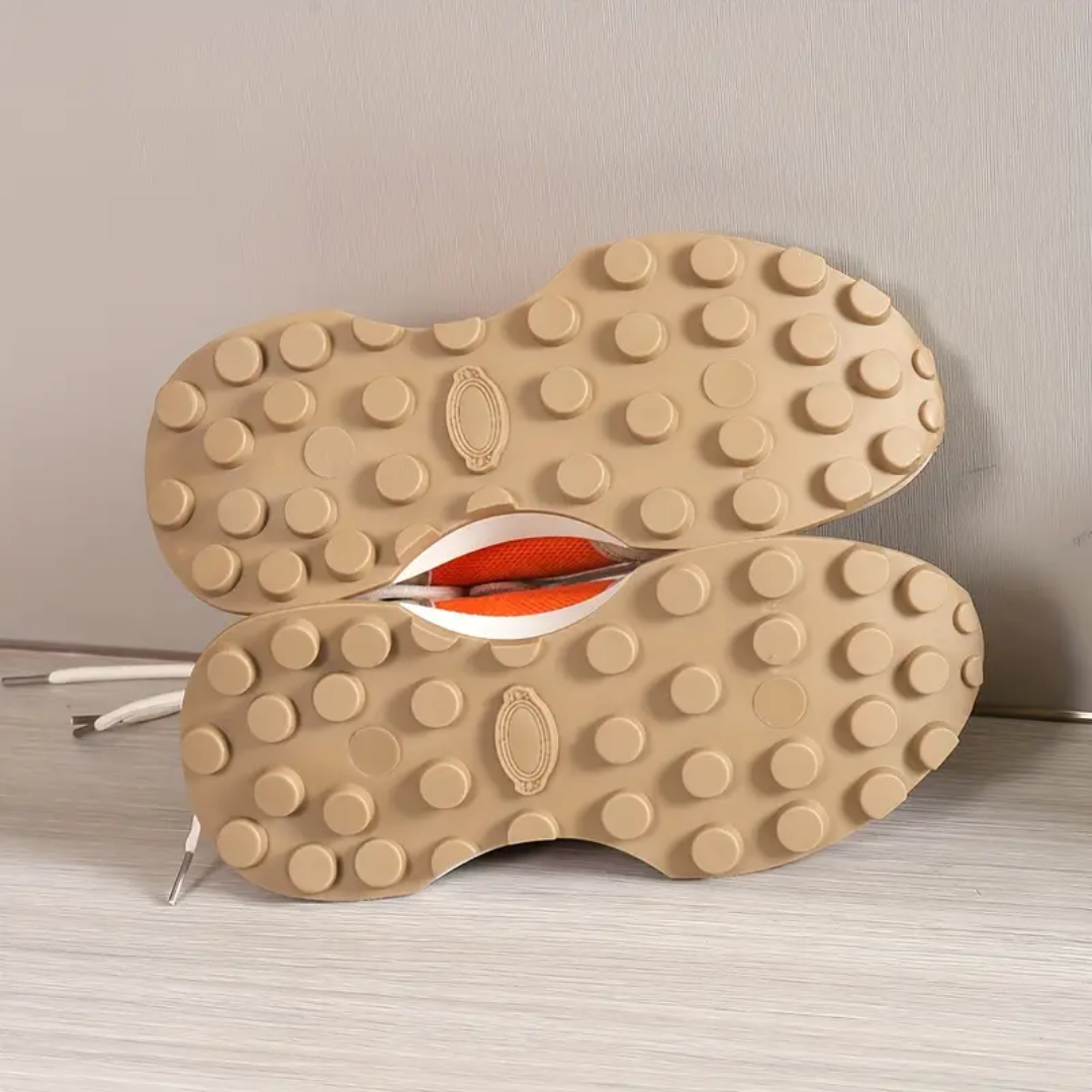 Felicia - Baskets élégantes avec lacets pour la femme soucieuse de la mode