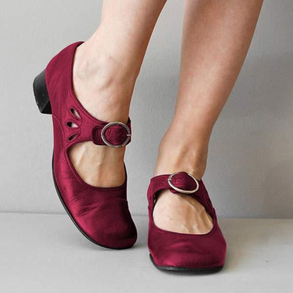 Anika | Authentic Vintage Round Nose Shoes