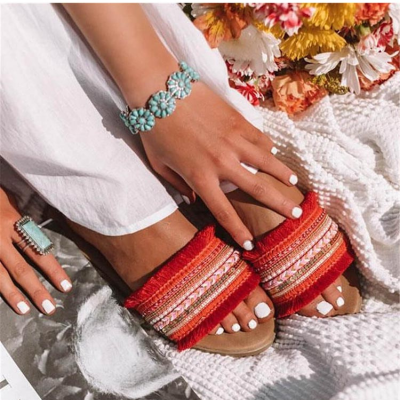 Vanka - Sandales à franges tendance pour femmes avec ornements élégants