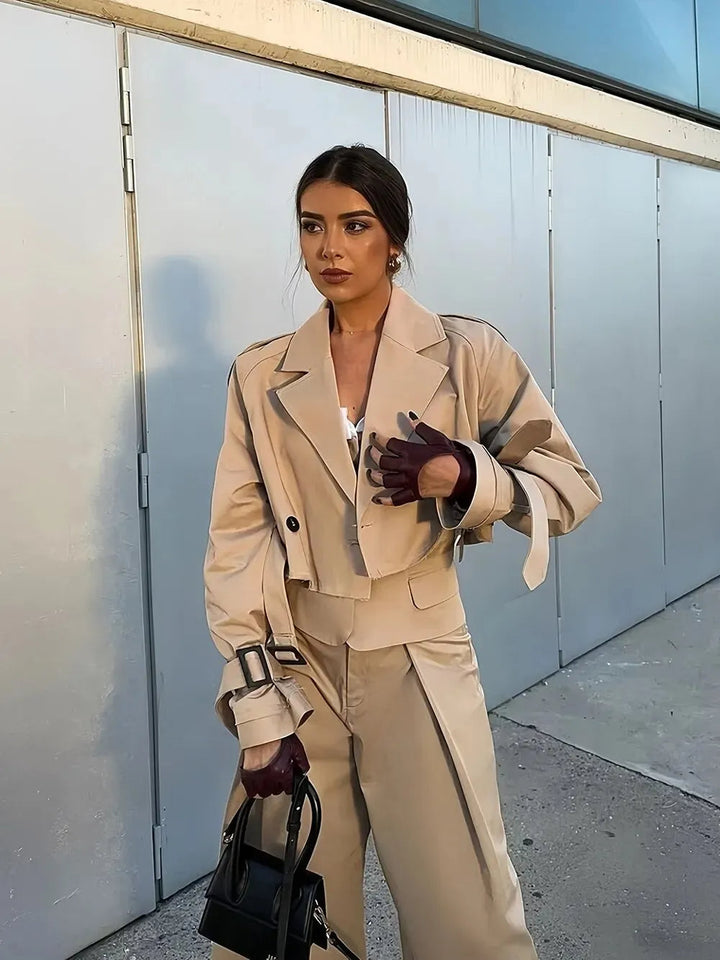 MARIE | Veste courte élégante pour une apparence chic