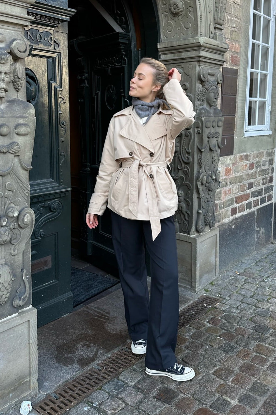 Rachel | Trench-coat court et chic