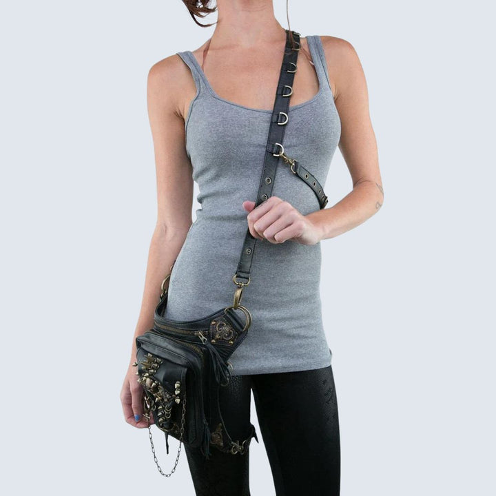 Sac banane gothique avec ornements en tête de mort