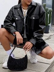 Veste élégante avec revers remarquables et boutons et poches élégants