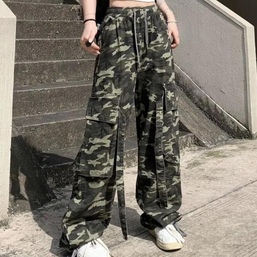 Elera - Pantalon taille haute tendance pour femmes avec imprimé camouflage stylisé