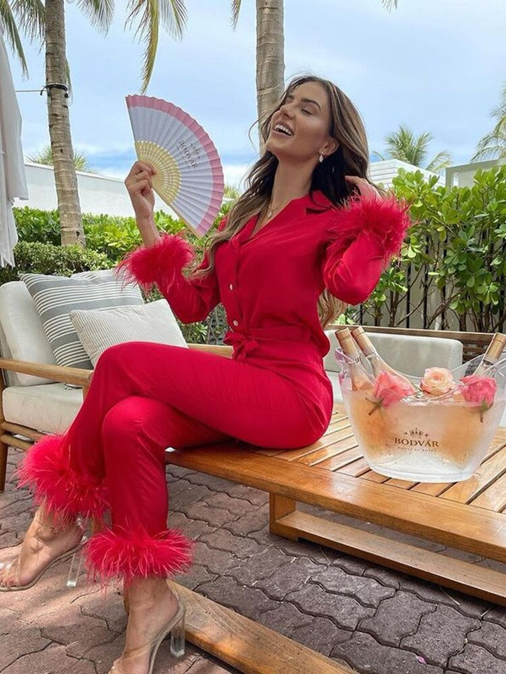 Ensemble à deux pièces en plumes