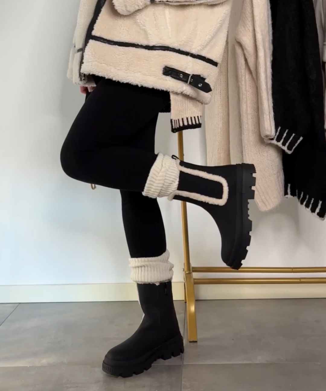 Bottes noires élégantes de Prima