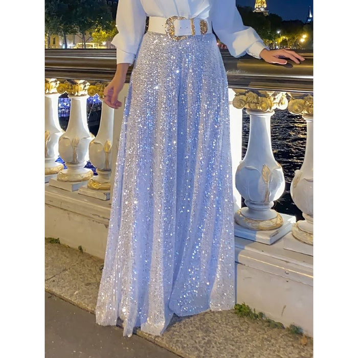 Ensemble deux pièces avec décolleté en V, idéal pour toutes les occasions