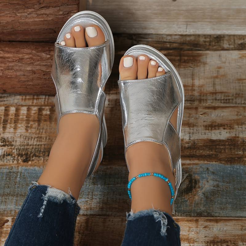 Baylie - Sandales Stylées Métalliques
