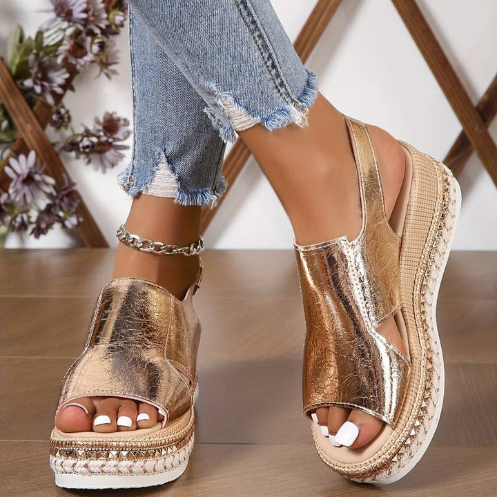Baylie - Sandales Stylées Métalliques